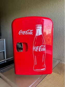 Coca Cola Mini refrigerator