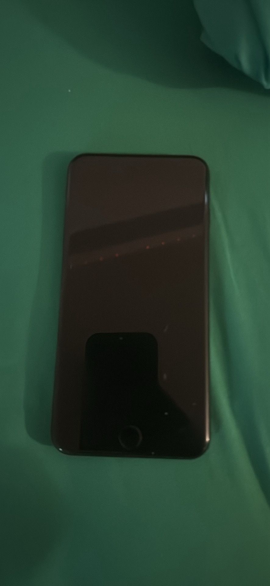 iPhone 8 Plus