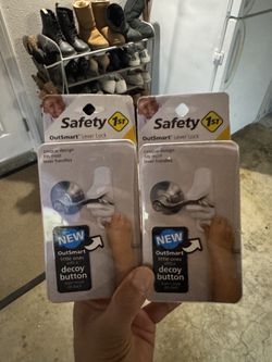 Baby proofing supplies (Safety 1st)