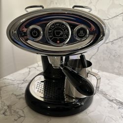 Illy Espresso And Milk Frother Coffee Maker