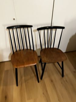 2 x Vintage Danish Mid-century Spindle Dining Chairs