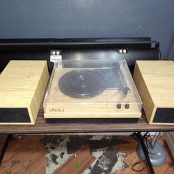 Record Player 