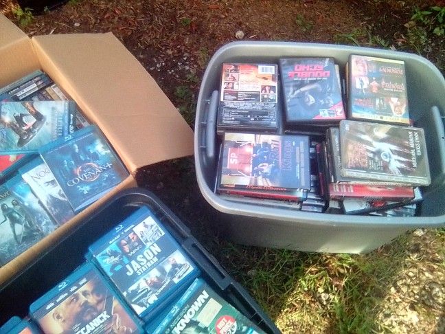 DVD's, Blue Ray,4 K Movie's About 3,000