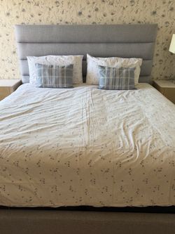 Modern Upholstered Platform Bed Frame - Light Gray Linen - Channel Headboard  - KING