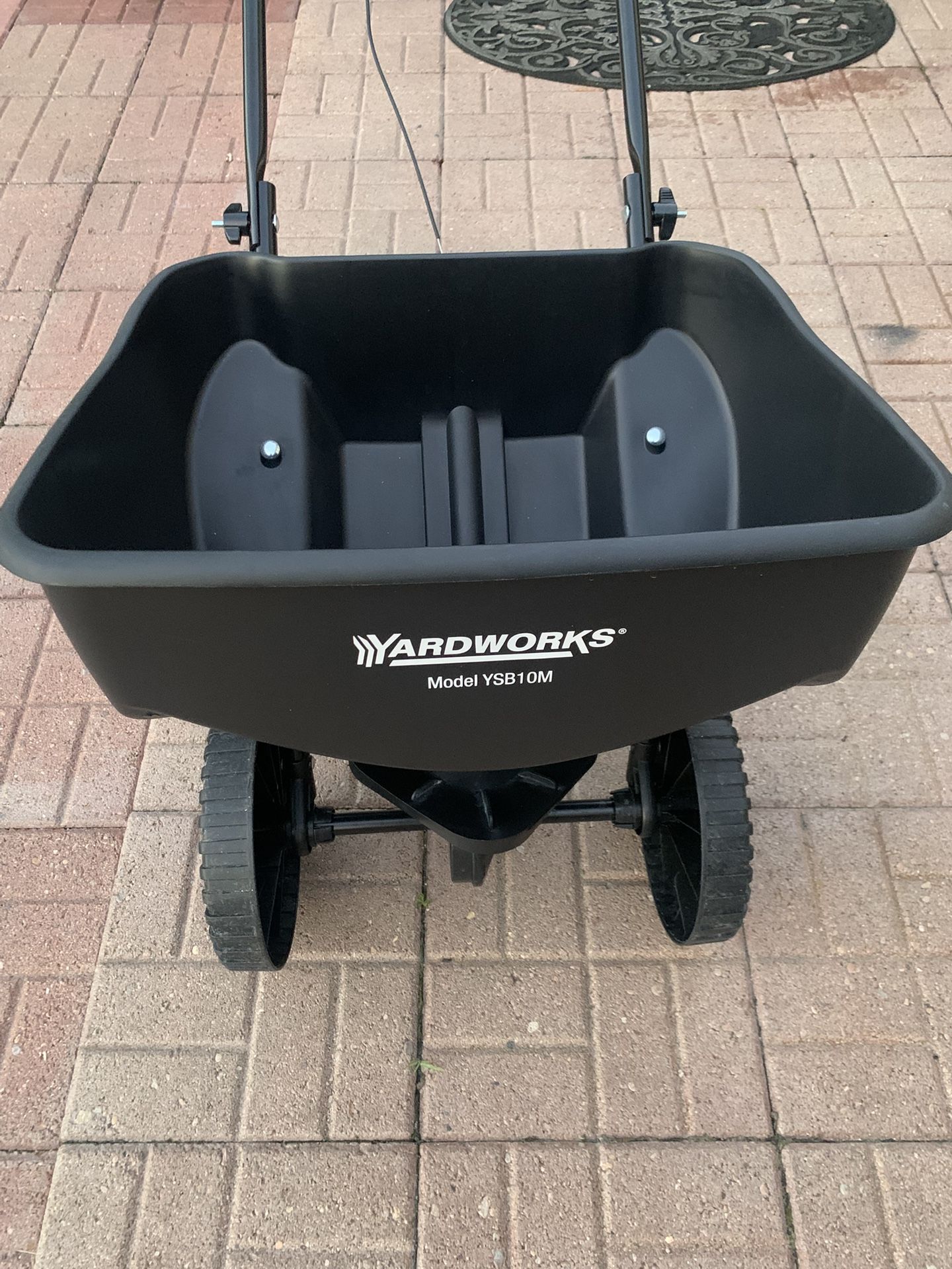 Seeds Spreader