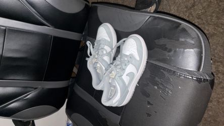 gray panda dunks