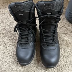 Black Magnum Zipper Boots 