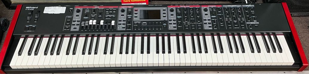 Roland V-Stage 88 Digital Stage Keyboard 88-Note Weighted Hammer-Action Keybed W/Ivory Feel & Red sides