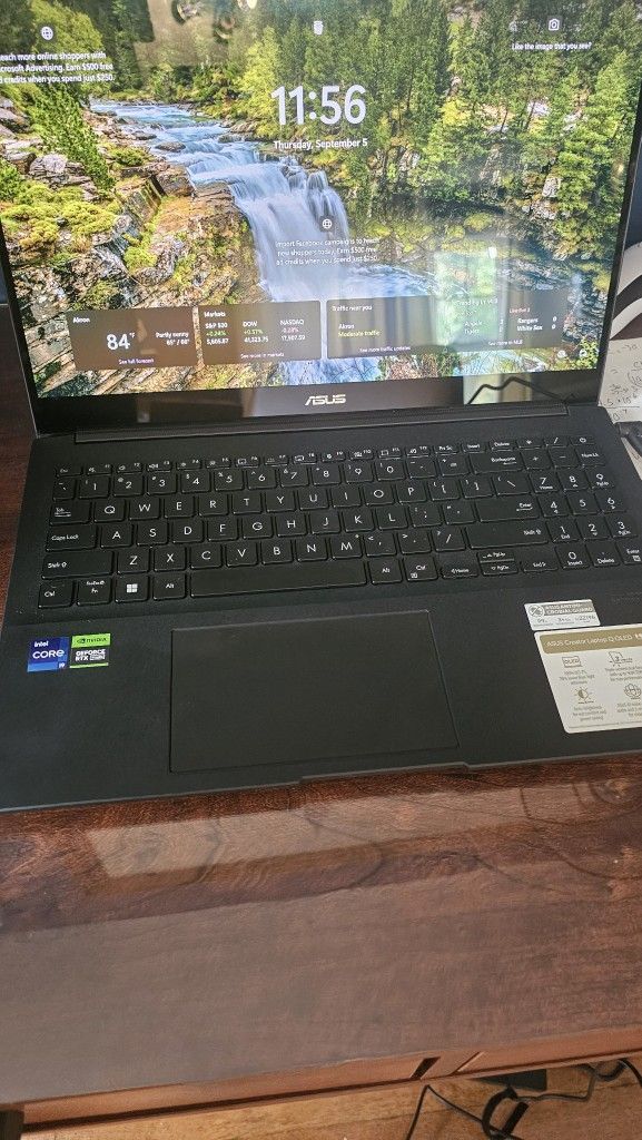 ASUS Creator Laptop Q (Q530)ASUS Q540VJ