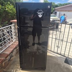 GE Fridge