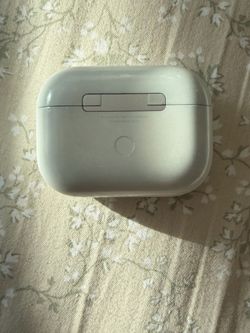 For Sale: 1st Gen AirPods Pro (Good Condition) – $80