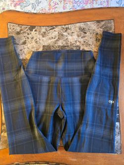 Alo Size SMALL
