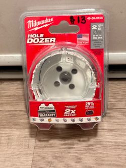 Milwaukee Hole Dozer 2-5/8" Bi-Metal Hole Saw
