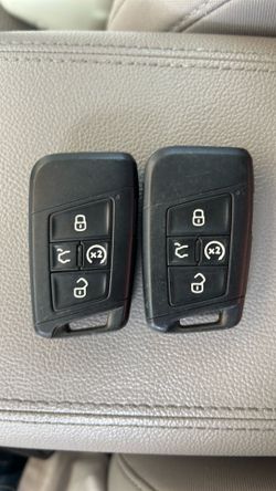 VW Atlas keyfobs