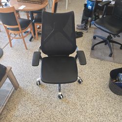 Office Chairs Like New