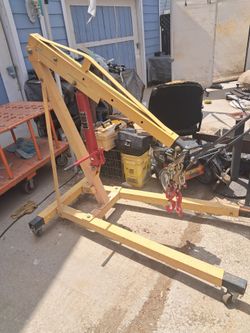 Engine hoist