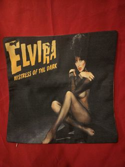18" By 18 Elvira Pillow Case