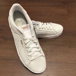 New PUMA Womens Sneakers 11US