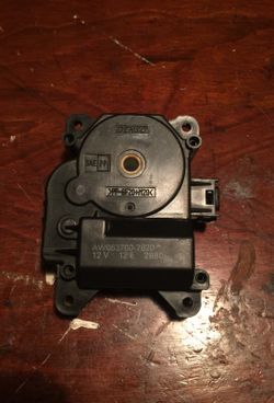 Toyota Camry Servo Motor