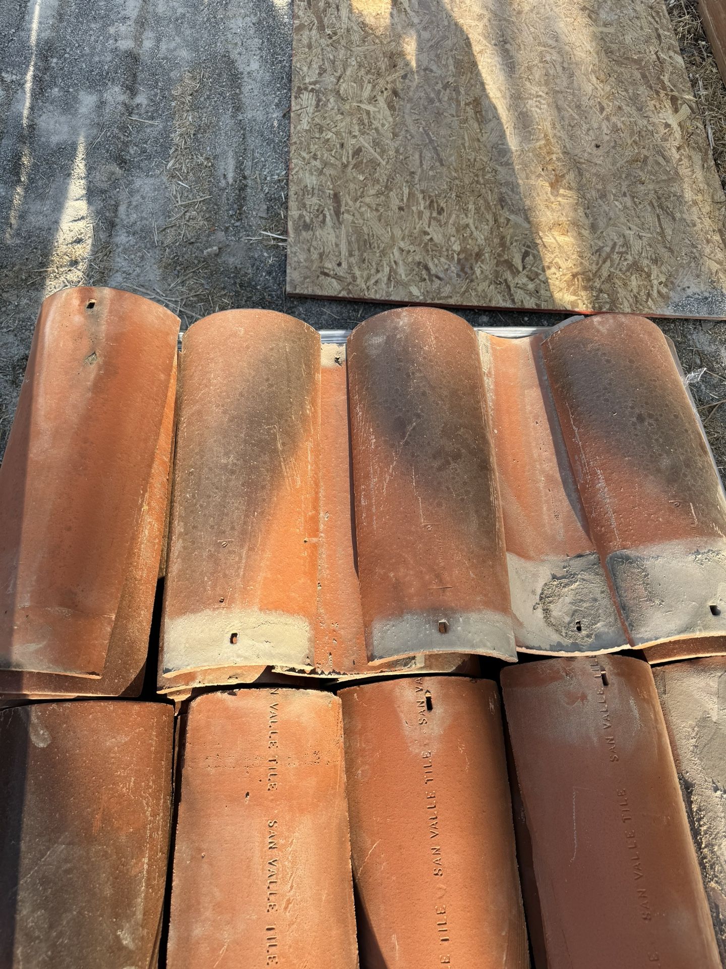 Roof Tile 2 Piece Clay Tiles