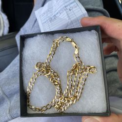 14 K Gold Chain