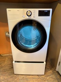 LG Dryer like new gas