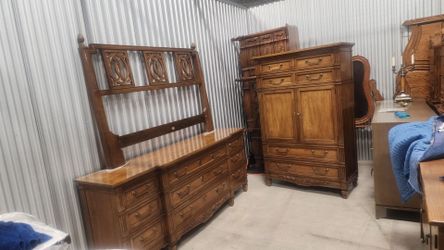 Vintage   furniture