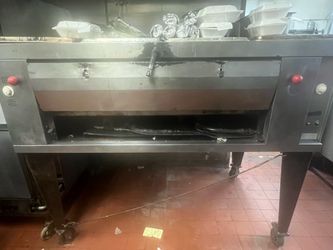 Commercial pizza oven