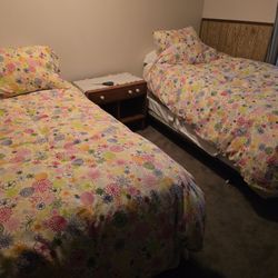 Kids Bedroom Bundle..two Twin Bedframes, Mattresses Boxsp, Dresser, Nightstand