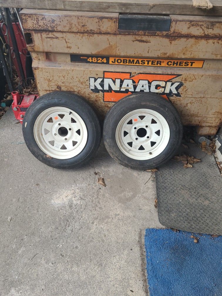 Trailer tires