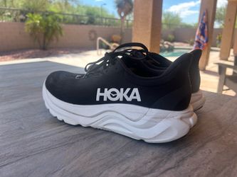 Hoka Arahi 8 Men’s 11 D - Only 44 Miles