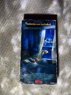 Batteries not included VHS