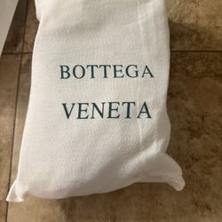 Bottega Veneta