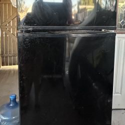 Whirlpool Refrigerator 