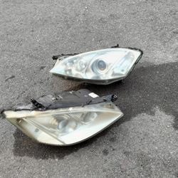 2007-2009 Mercedes S550 (S Class) Xenon Hid Headlights With All The Accessories And Lights Bulbs OEM.