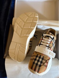 Burberry Shoes