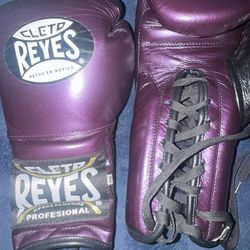 Metallic Purple Cleto Reyes Lace Up Boxing Gloves