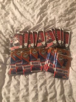 Baseball cards / packs Looking to trade packs
