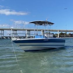 Center Console Boat