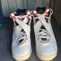 Air Jordan 8 Retro Bugs Bunny 2013 (GS) Kids Size 7y 