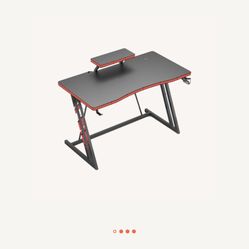 Brand New Desk $100