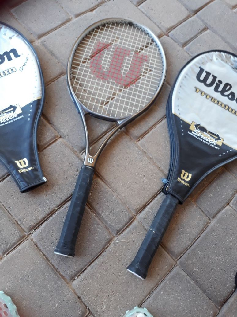 Wilson titanium 28in stretch tennis racket