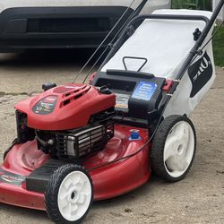 Toro 22” Self Propelled Lawn Mower 6.75HP