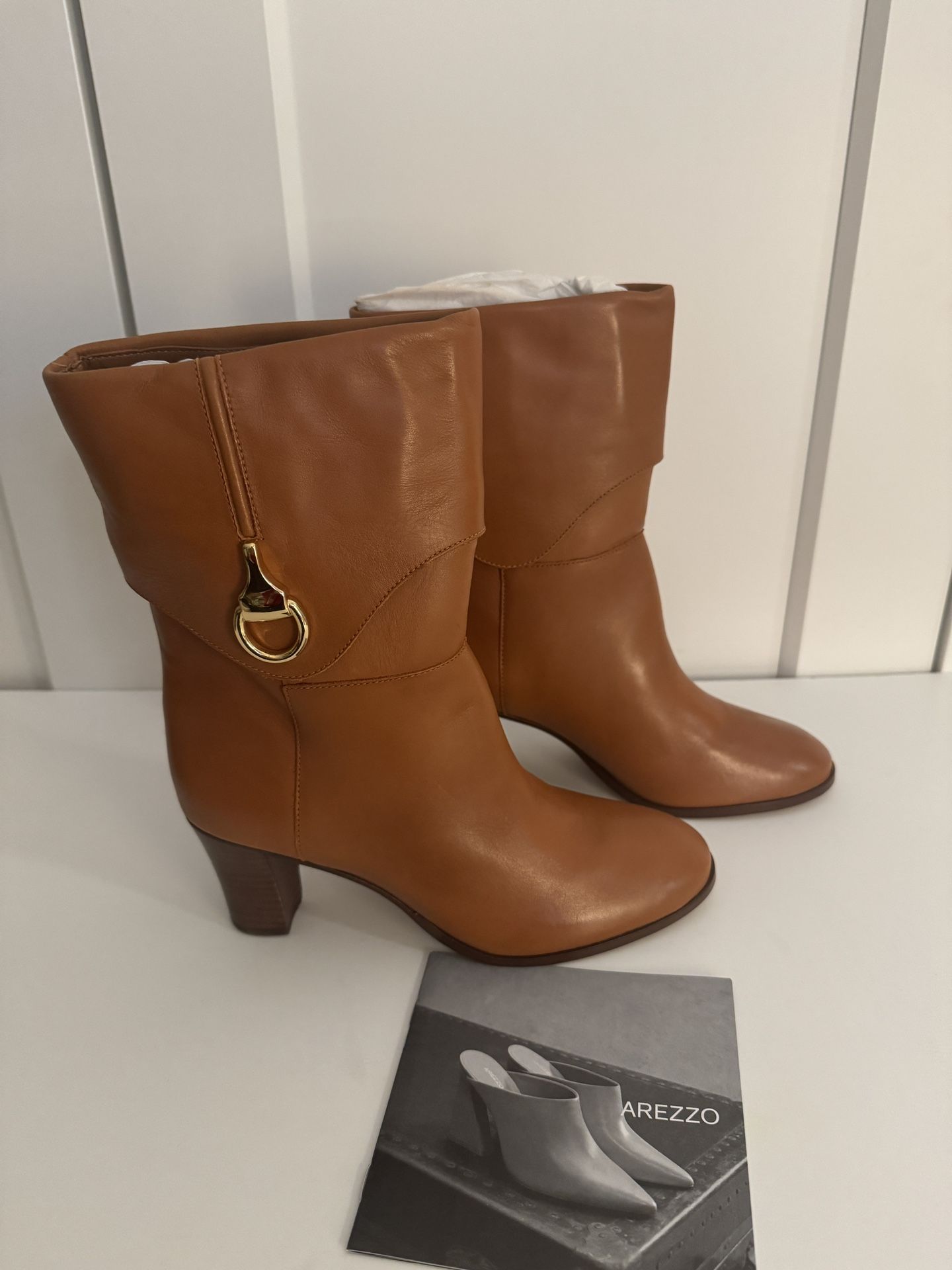 NEW Arezzo Vivian, Size 7, Mid-Block Round Toe Carmel Leather Boots