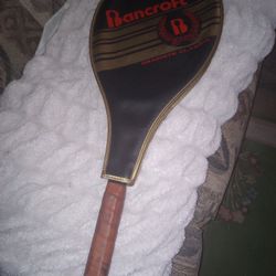 VINTAGE BANCROFT TENNIS RACKET 