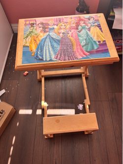 Kids princess table