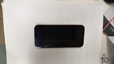 Apple iPhone 16 pro  (unlocked)