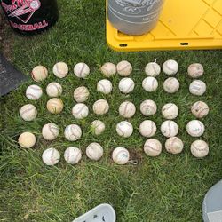 Baseballs 