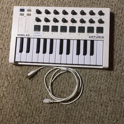 Arturia MiniLab mkII