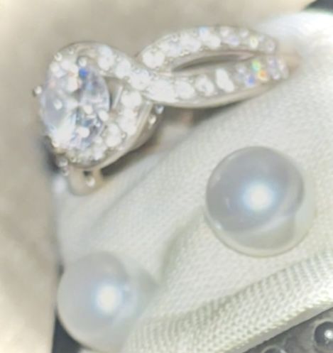 2ct Diamond Ring with Pearl Earrings/With Gem Appraisal Certified D